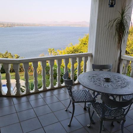 Kosmos View Luxury Apartments Hartbeespoort Kamer foto